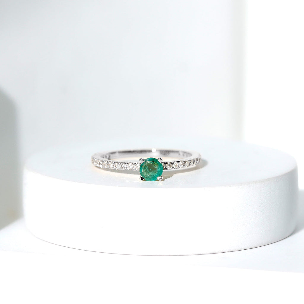 4 MM Emerald Dainty Solitaire Ring with French Pave Set Diamond
