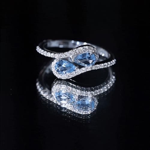 0.7 Carat Aquamarine Two Stone Engagement Ring with Diamond