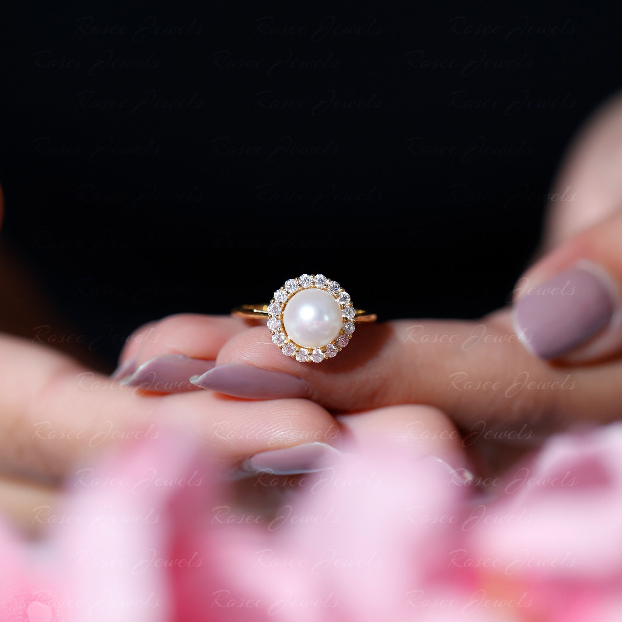 Simple Freshwater Pearl Ring with Diamond Halo
