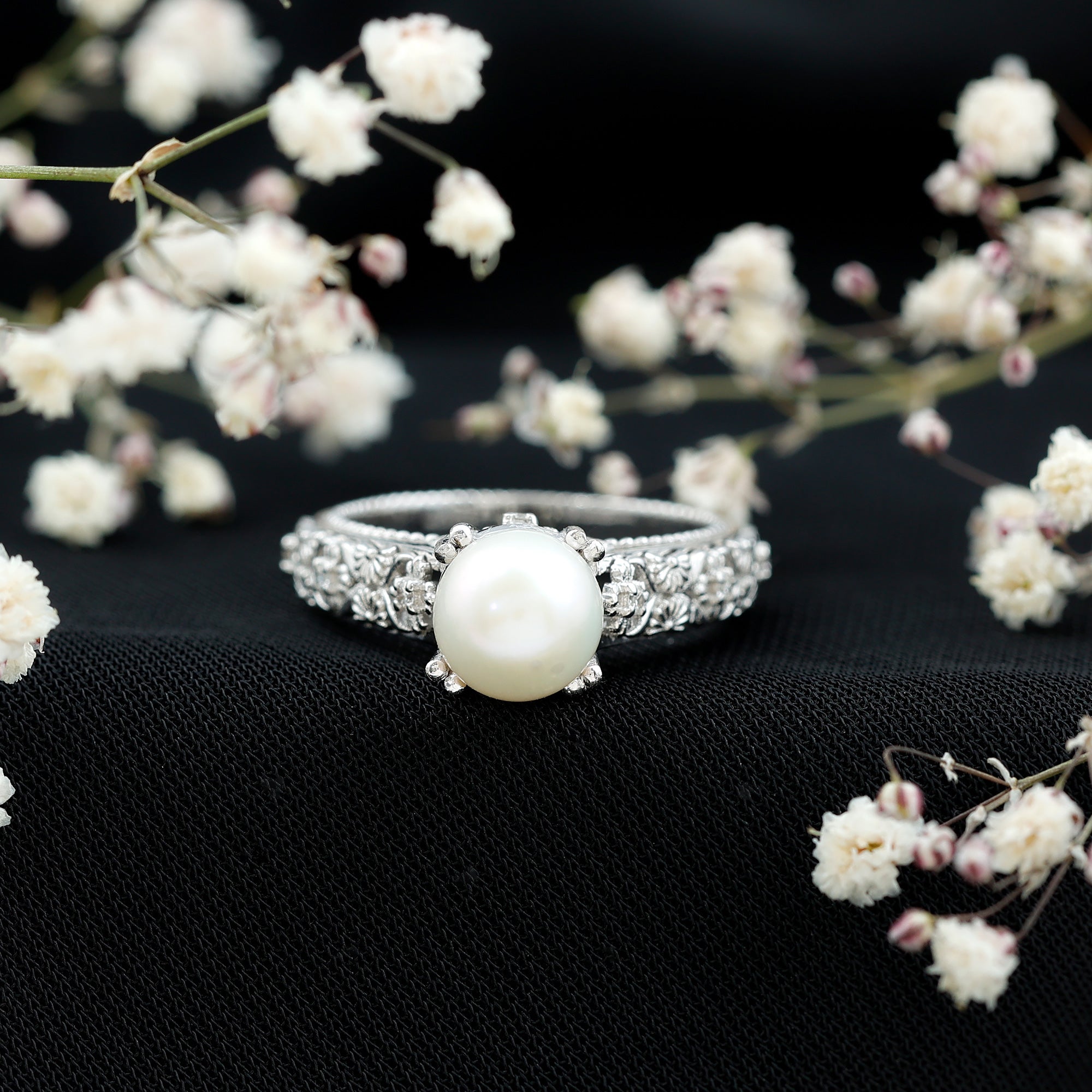 7.5 CT Freshwater Pearl Solitaire with Diamond Engagement Ring