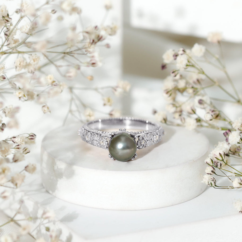 Vintage Tahitian Pearl Solitaire Engagement Ring with Diamond