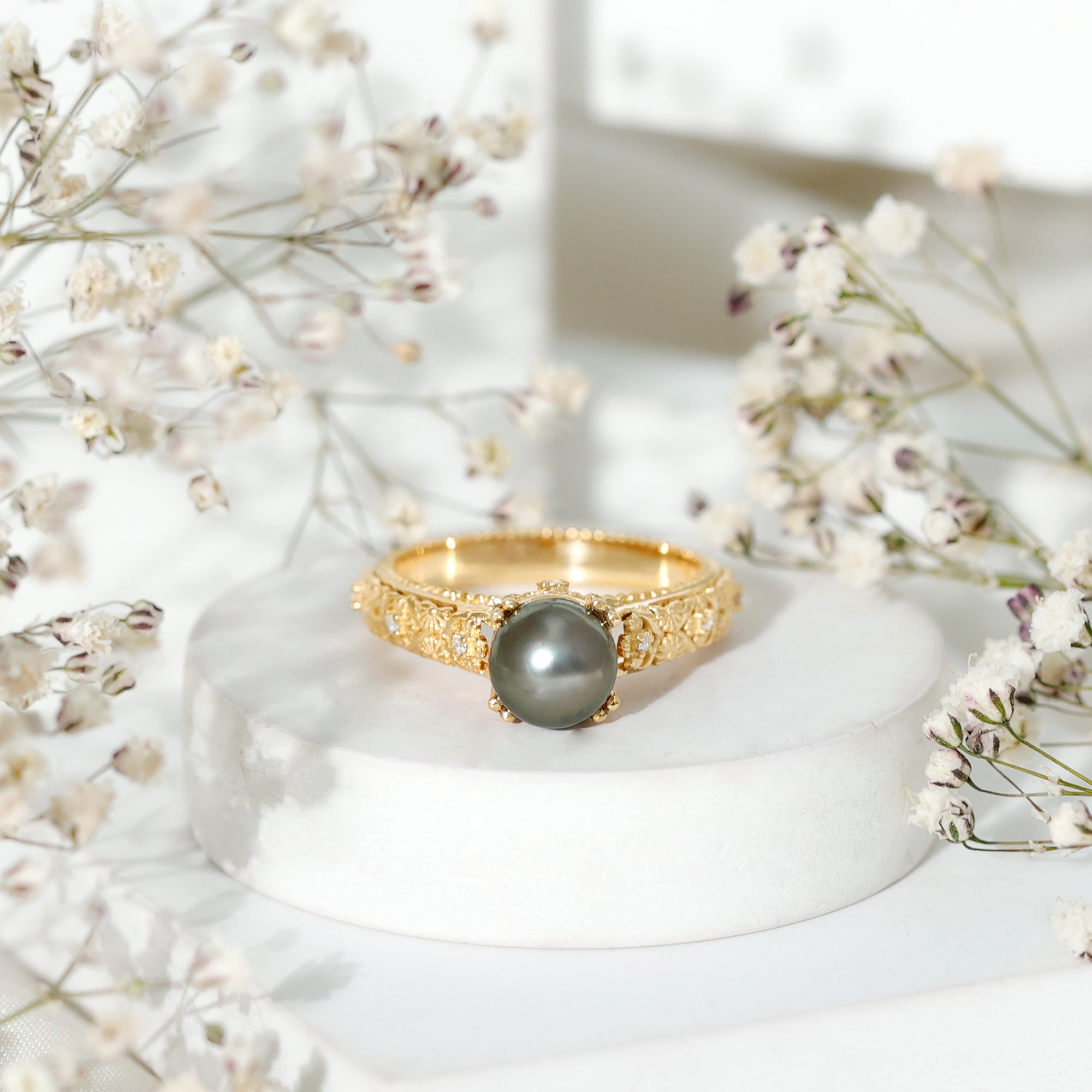 Vintage Tahitian Pearl Solitaire Engagement Ring with Diamond